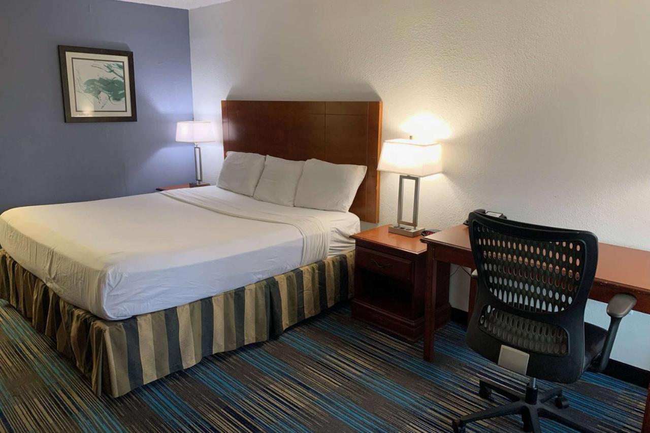 Travelodge By Wyndham Mobile Al Экстерьер фото